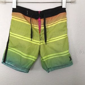 BOYS HURLEY SWIM TRUNKS SIZE 4 GREAT CONDITION!
